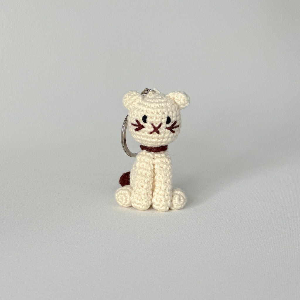 Keychain - Cat - Beige - Handmade